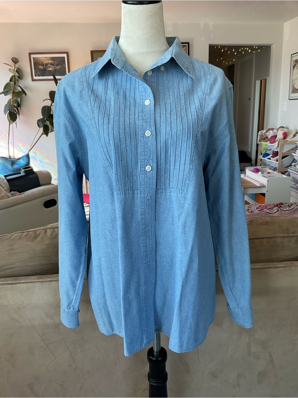 🍓Vintage Laura Ashley Chambray Pintuck Pleated Button Down Shirt Blouse Blue